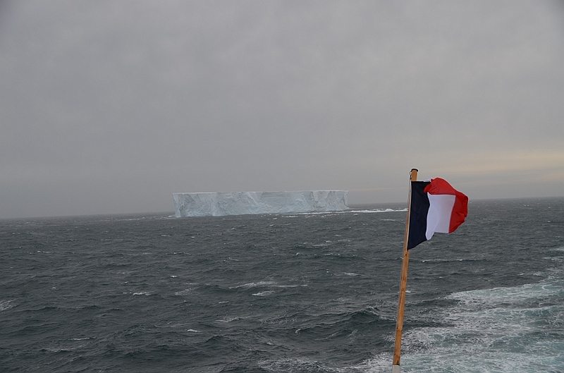 006_Antarctica_South_Georgia_Iceberg.JPG