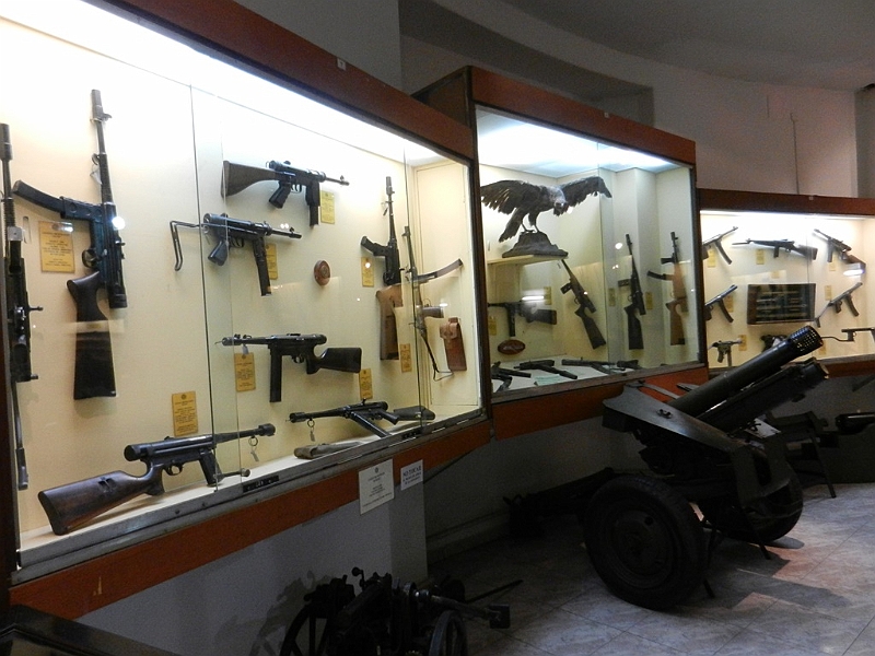 107_Argentina_Buenos_Aires_Museo_de_Armas.JPG - 