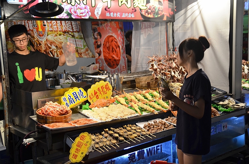 160_Taiwan_Kaohsiung_Night_Market.JPG