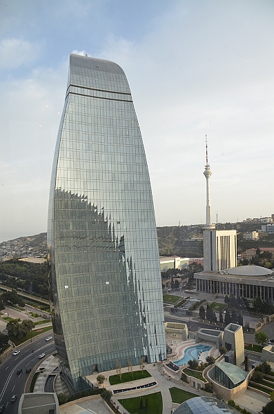 023_Azerbaijan_Baku_Fairmont_Flame_Towers.JPG