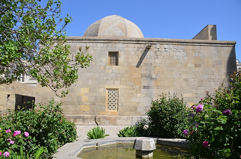 125_Azerbaijan_Baku_Shirvanshahs_Palace.JPG