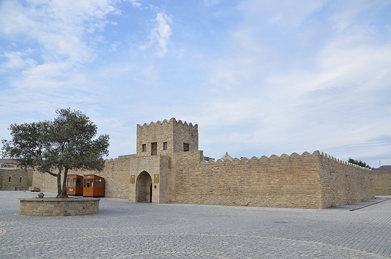 290_Azerbaijan_Temple_of_Fire.JPG
