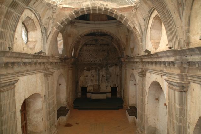 204_Guatemala_Antigua_Capuchinas.JPG