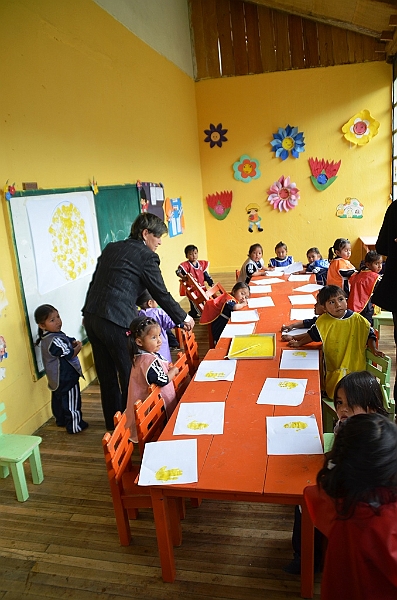 140_Ecuador_Schoolvisit.JPG