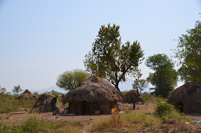 660_Ethiopia_South_Mursi_Village.JPG