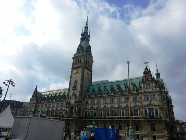 001_Hamburg_Rathaus.JPG