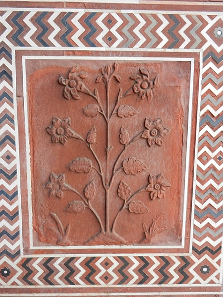 325_India_Taj_Mahal.JPG - 