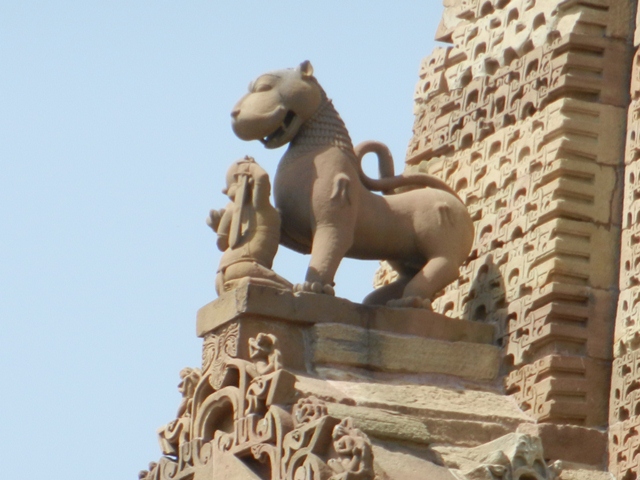422_India_Khajuraho_Western_Temples.JPG - 