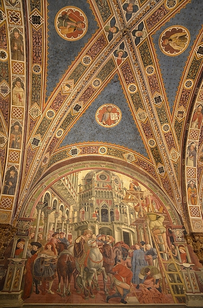 225_Italien_Toskana_Siena_Santa_Maria_della_Scala.JPG