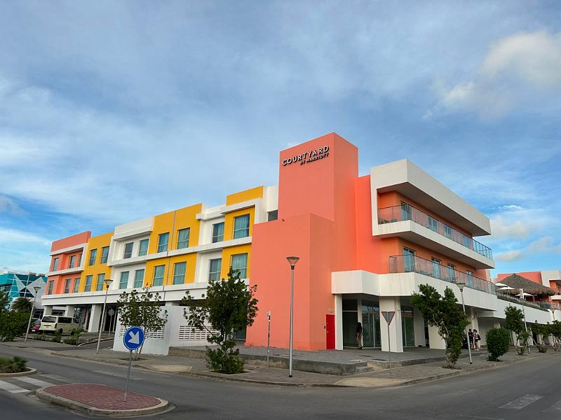 151_Curacao_Courtyard.JPG