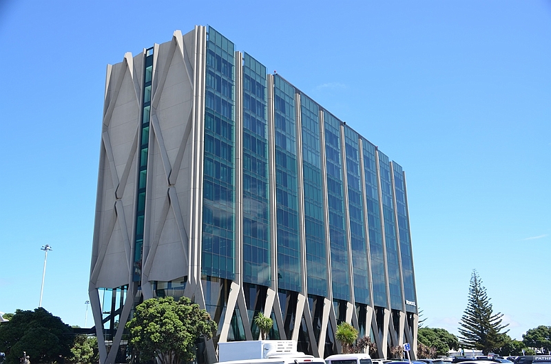 136_New_Zealand_Novotel_Airport.JPG