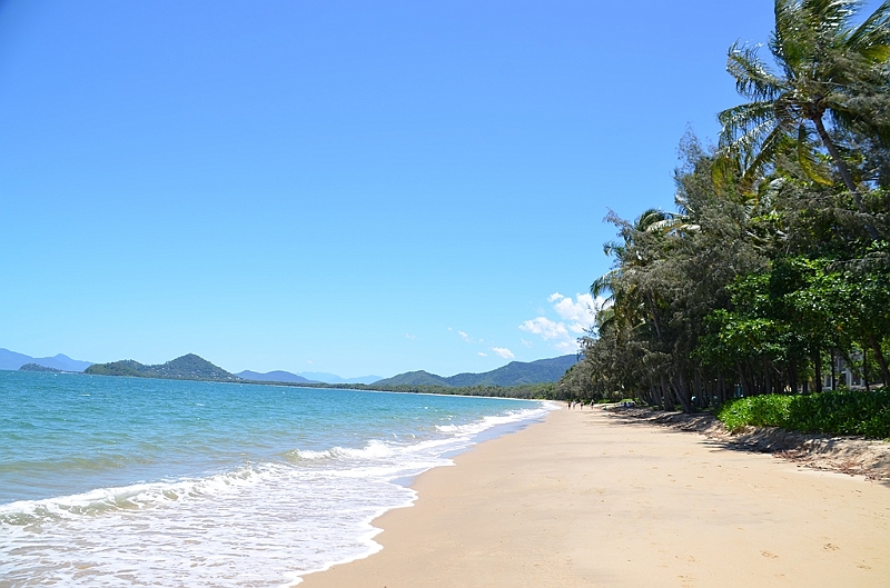 033_Australia_Queensland_Palm_Cove.JPG