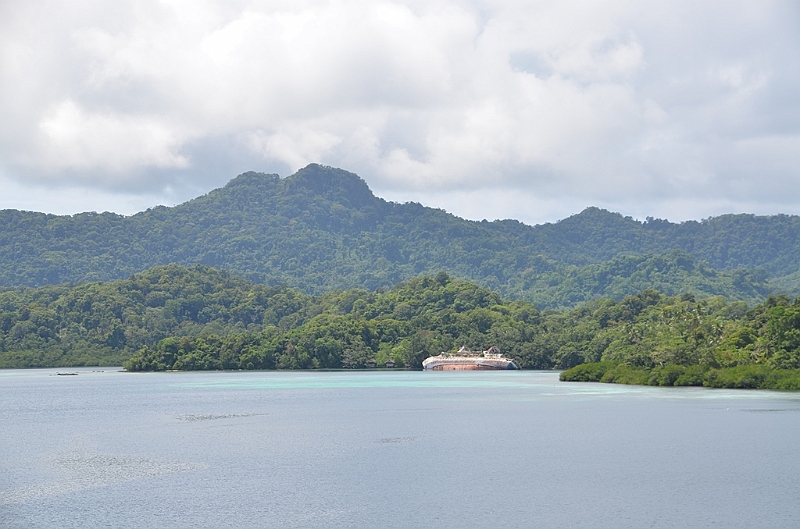 019_Solomon_Islands_Roderick_Bay.JPG