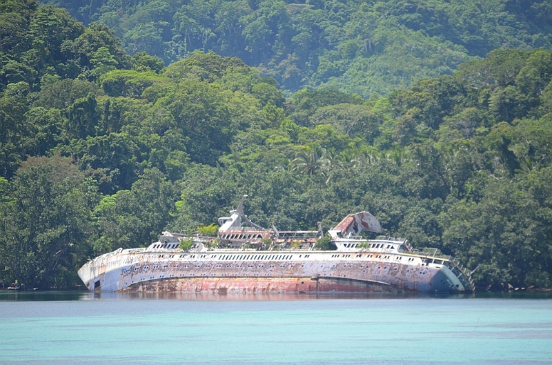 020_Solomon_Islands_Roderick_Bay.JPG