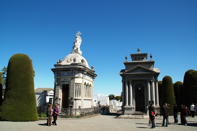 280_Patagonia_Chile_Punta_Arenas­_Cementerio_Municipa.JPG