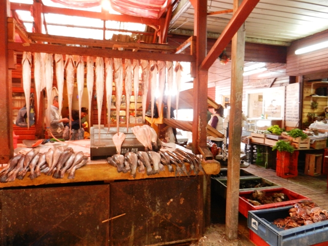 319_Patagonia_Chile_Puerto_Montt_Fischmarkt.JPG