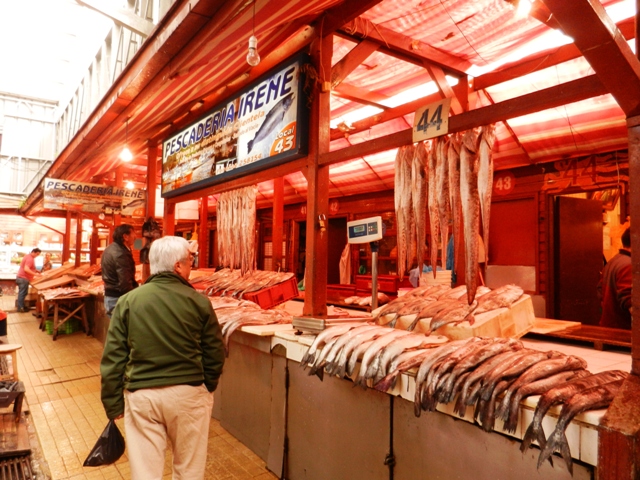 321_Patagonia_Chile_Puerto_Montt_Fischmarkt.JPG