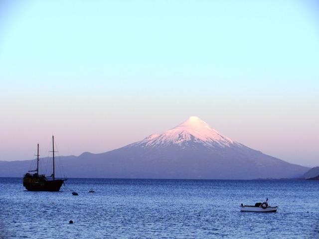 355_Patagonia_Chile_Volcan_Osorno.JPG