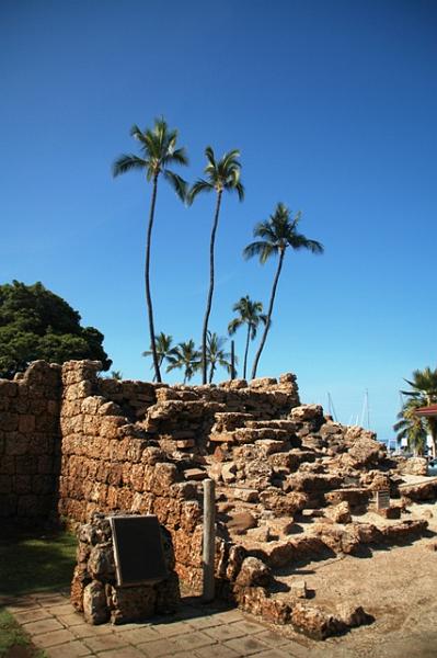 302_USA_Hawaii_Maui_Lahaina_old_Fort.JPG