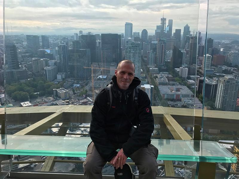 2019_32_USA_Seattle_Space_Neddle.jpg