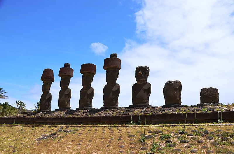 033_Chile_Easter_Island_Anakena.JPG