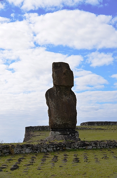164_Chile_Easter_Island_Tahai.JPG