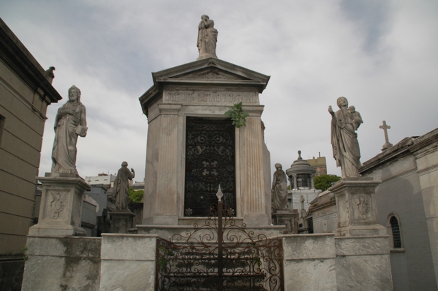 015_Argentina_Buenos_Aires_Cementerio_de_La_Recoleta.JPG