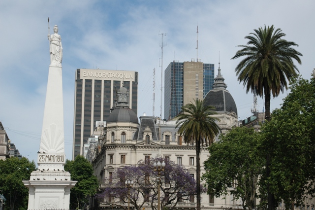 021_Argentina_Buenos_Aires_Plaza_de_Mayo.JPG