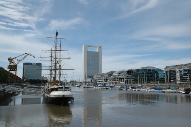 027_Argentina_Buenos_Aires_Puerto_Madero.JPG