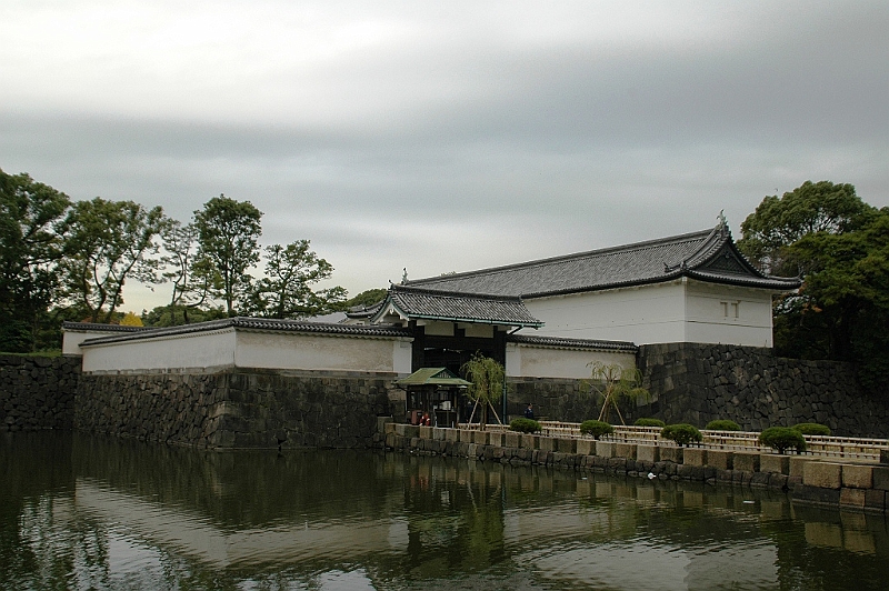 050_Tokyo_Imperial_Palace.JPG