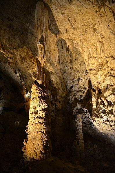 068_USA_Carlsberg_Caverns_NP.JPG